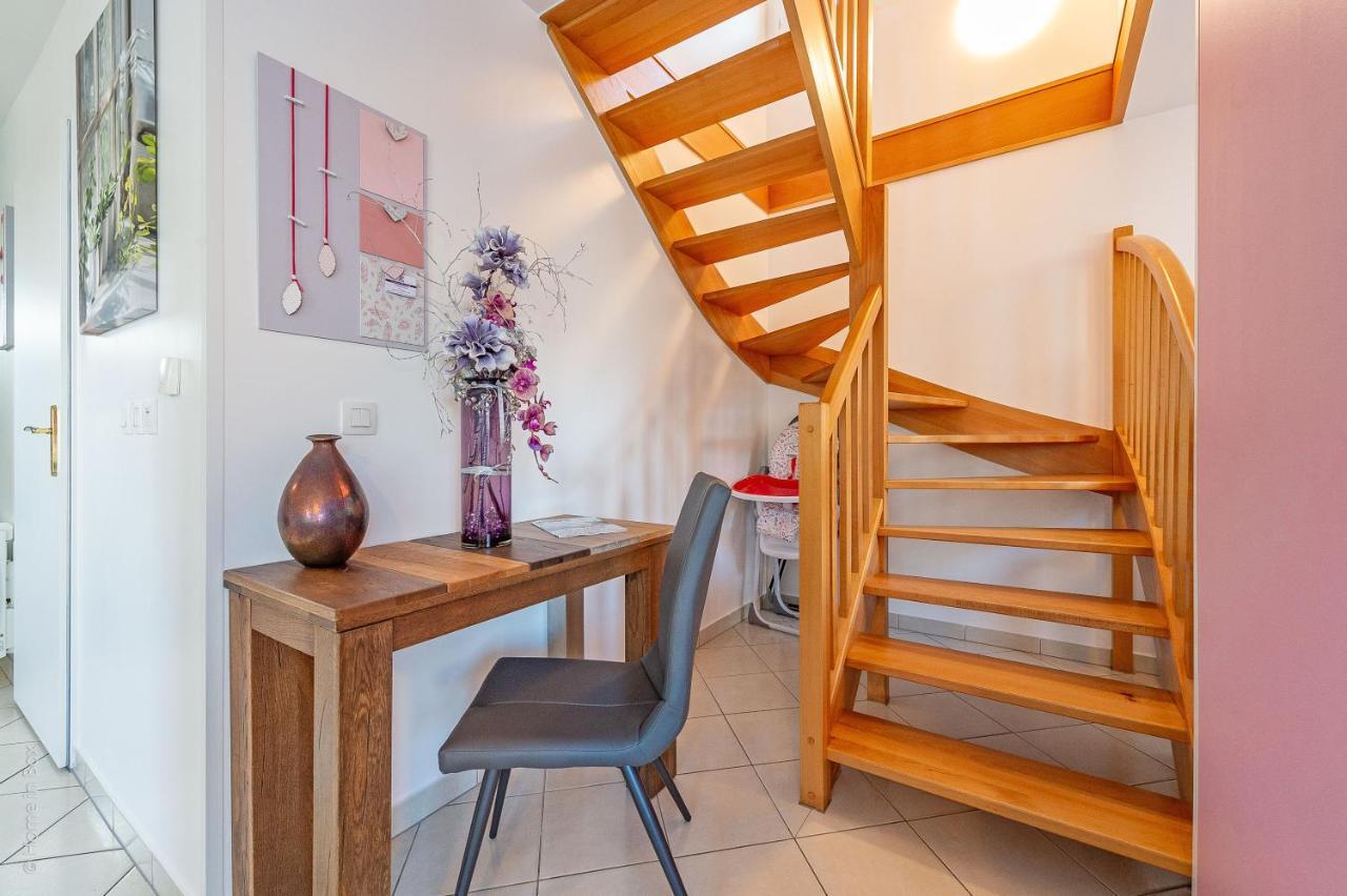 Gite La Villa Omagny Paris Marne-La-Vallee Екстериор снимка